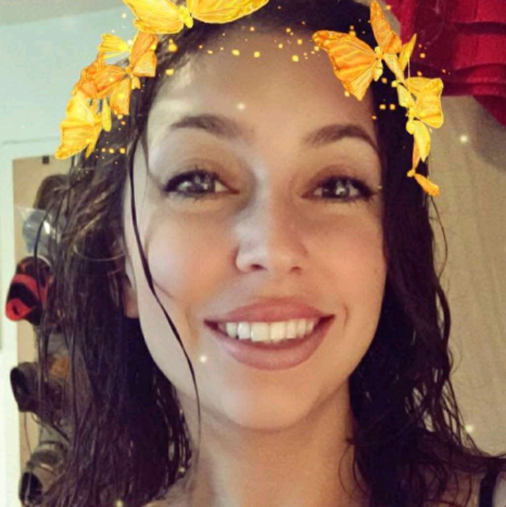 Meet your Posher, Joseline